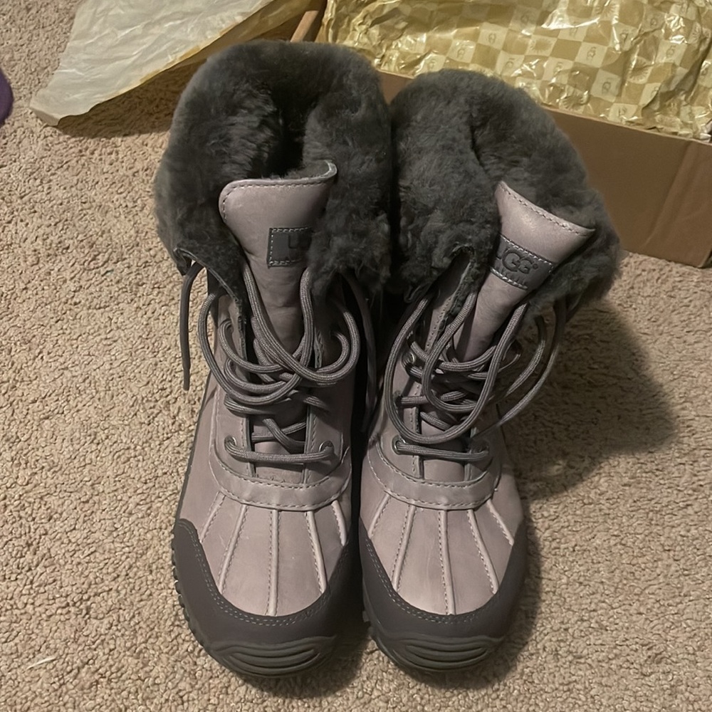 UGG Adirondack Boot II